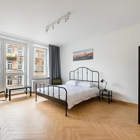 Marszalkowska White & Black Apartment Warsaw Exterior photo
